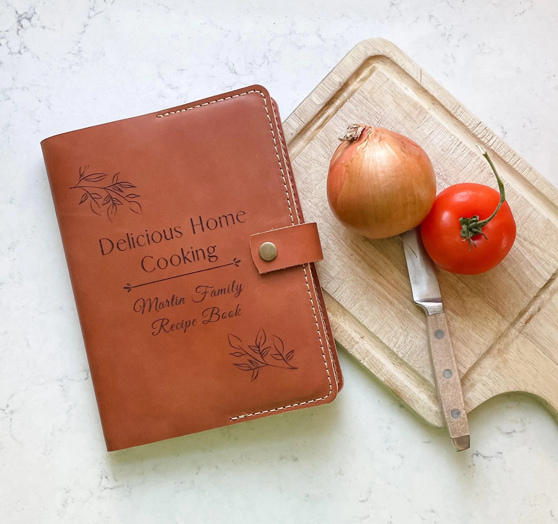 https://www.roreyscraftedgifts.com/cdn/shop/products/Personalized-Gift_-Leather-Recipe-Book-Rorey-s-Crafted-Gifts-1667768479.jpg?v=1667768481&width=1946